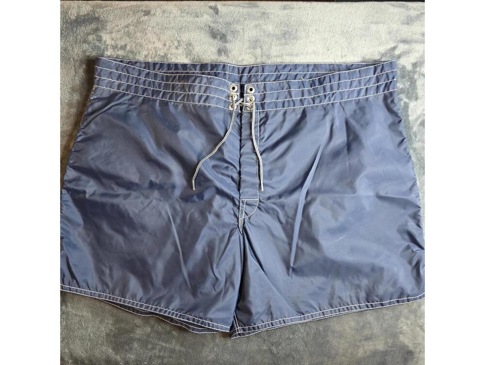 Birdwell 310 Boardshorts Men's Sz 40. Navy Blue